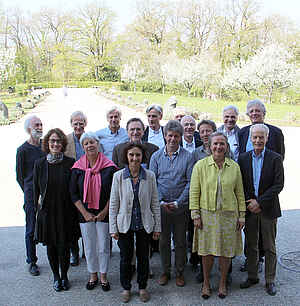 Goetheanum Leadership during the transition period until June 2018 (not on the photo: Matthias Girke): photo taken in the west of the Goetheanum on 16 April 2018 (photo: Sebastian Jüngel)